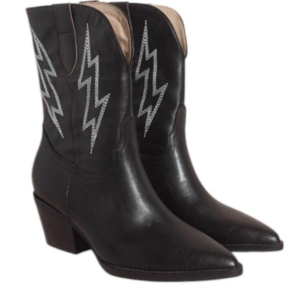 Amazing Lace Faster Than Lightning Black Western Boots NWOB